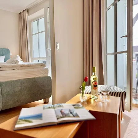 Apartment Moderne Mit Balkon In Suedostlage In