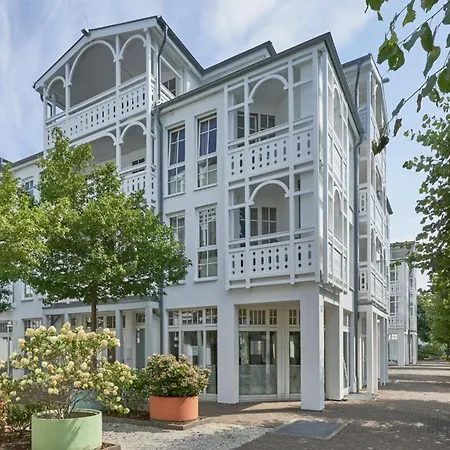 Apartment Moderne Mit Balkon In Suedostlage In *